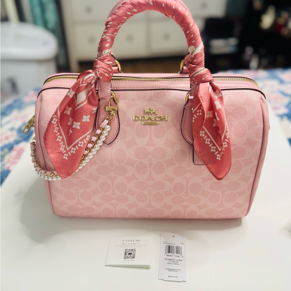 Coach - Large Rowan - Powder Pink